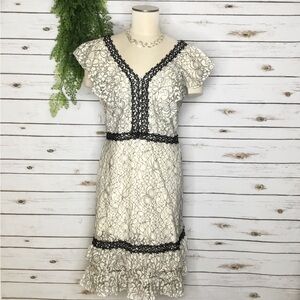 Nanette Lepore white black lace v neck back dress size 10 wedding party